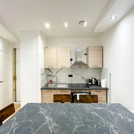 Urban Flat 173 - Charming Flat Atelier Gaite Montparnasse Paříž